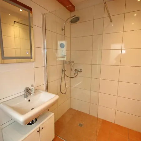 Neuendorf Apartment